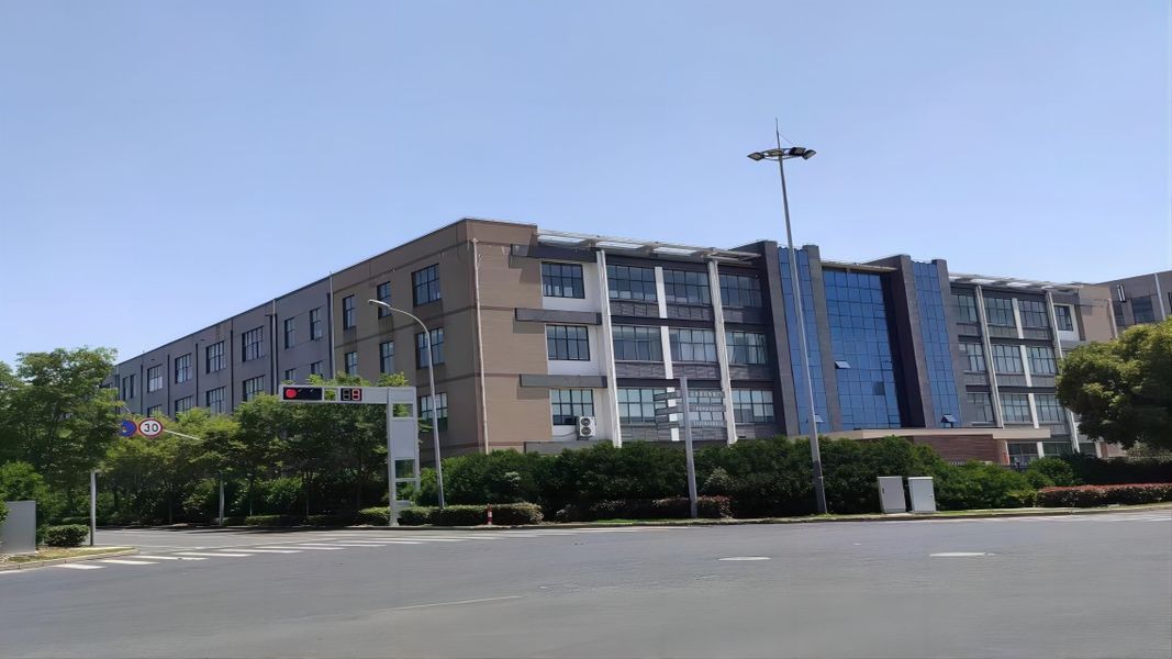 चीन Jiangsu YIZEE Lighting Technology Co., Ltd कंपनी प्रोफाइल